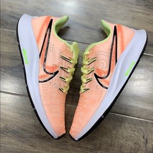 NIKE W AIR ZOOM PEGASUS 36 PRM RISE